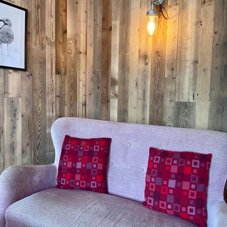 Harbourmaster Hotel Aberaeron Ngoại thất bức ảnh